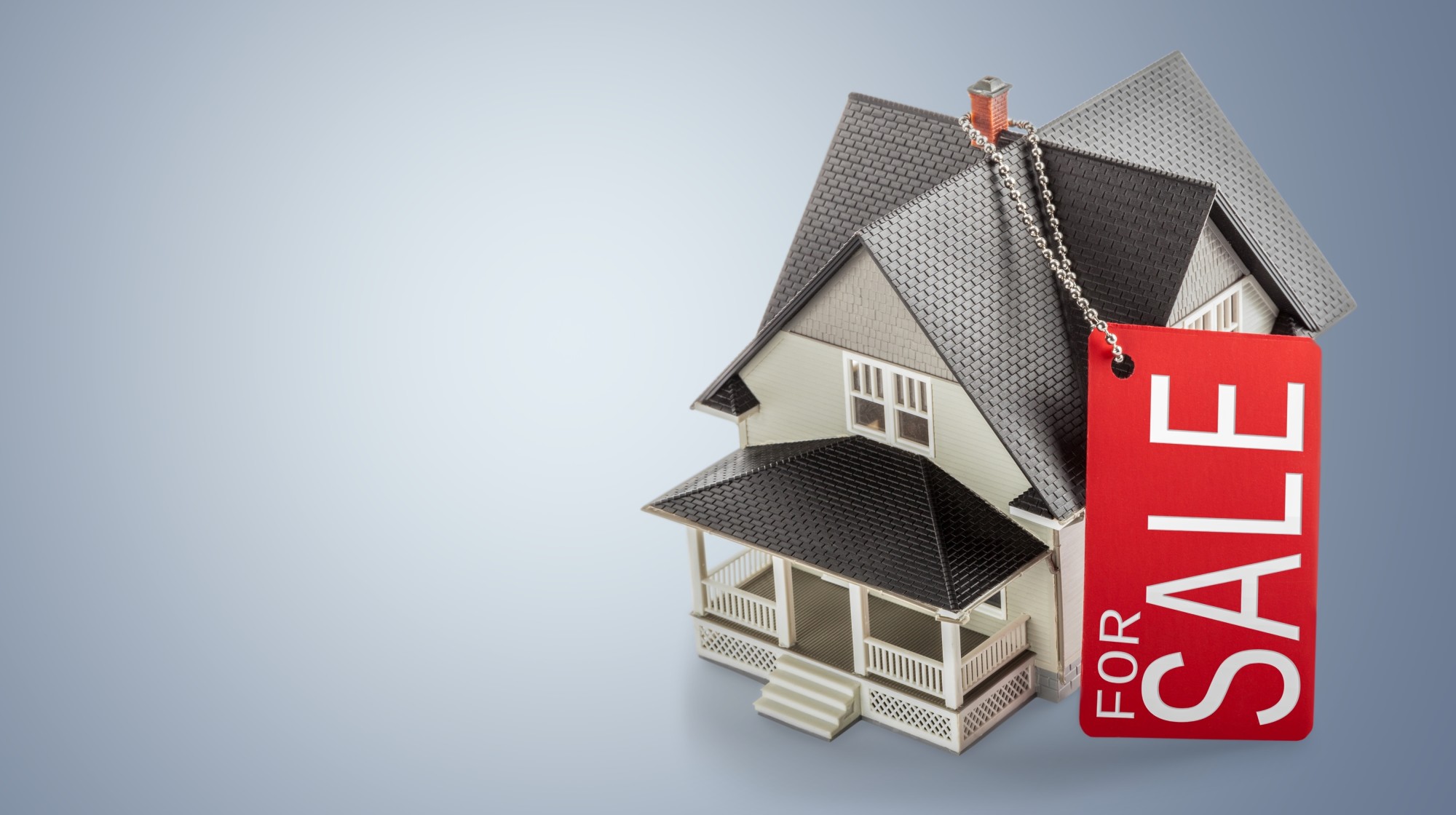 The Pros and Cons of Selling a House to a Cash Buyer